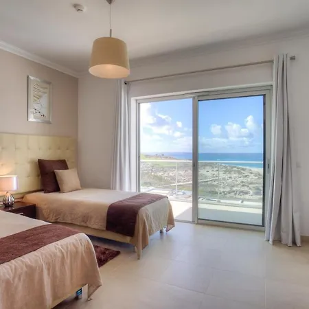 Сasa de vacaciones Ferrel Town House Sleeps 4 With Pool